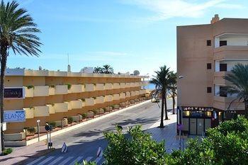 Es Daus Ibiza Apartments Плайя Ден Босса Экстерьер фото
